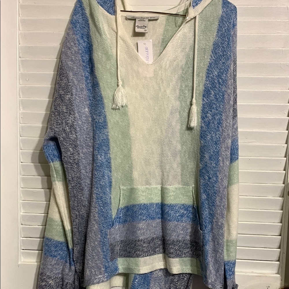 American Rags soft blue cream mint green pocketed pullover size M new with tags